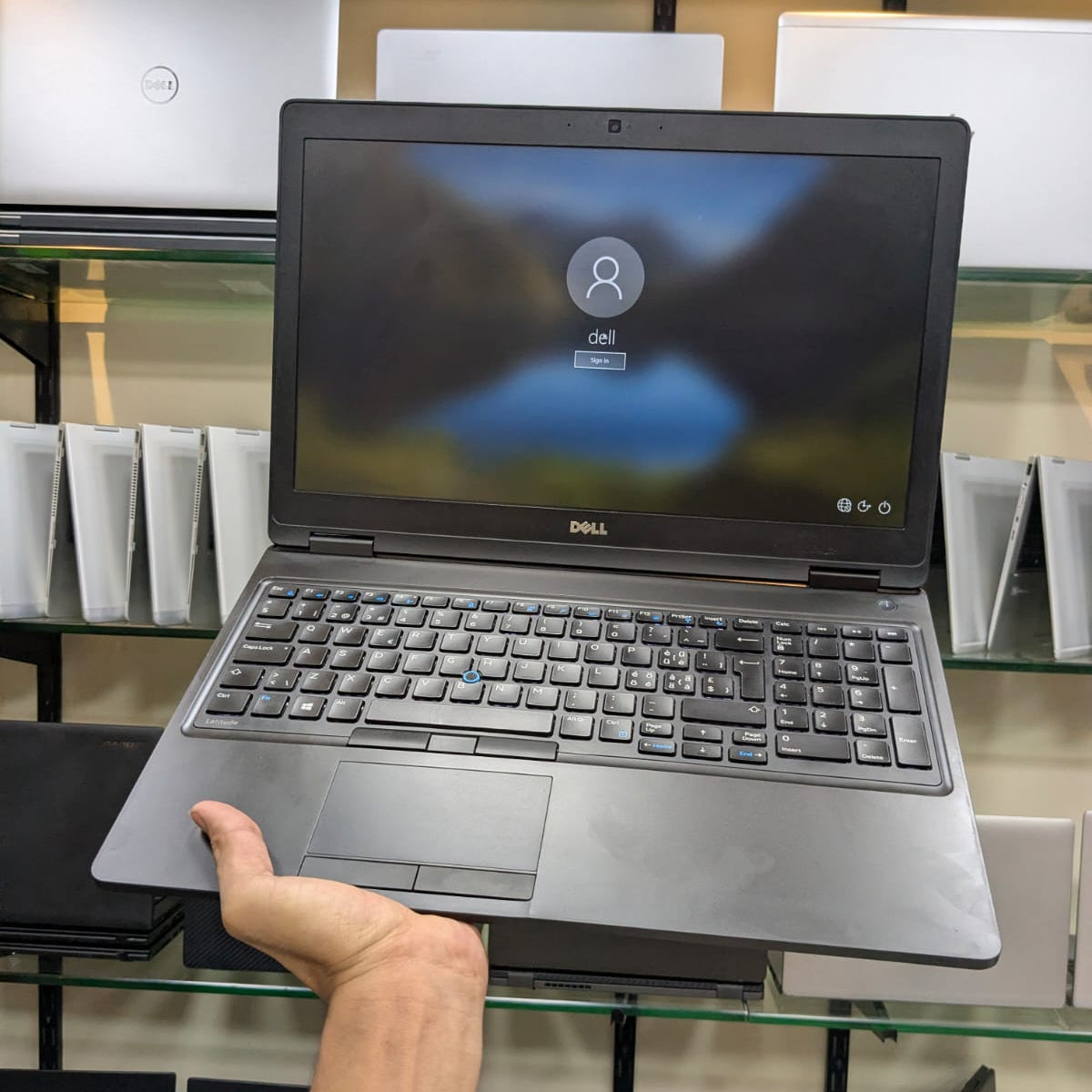 Dell Precision 3520 workstation laptop Pakistan