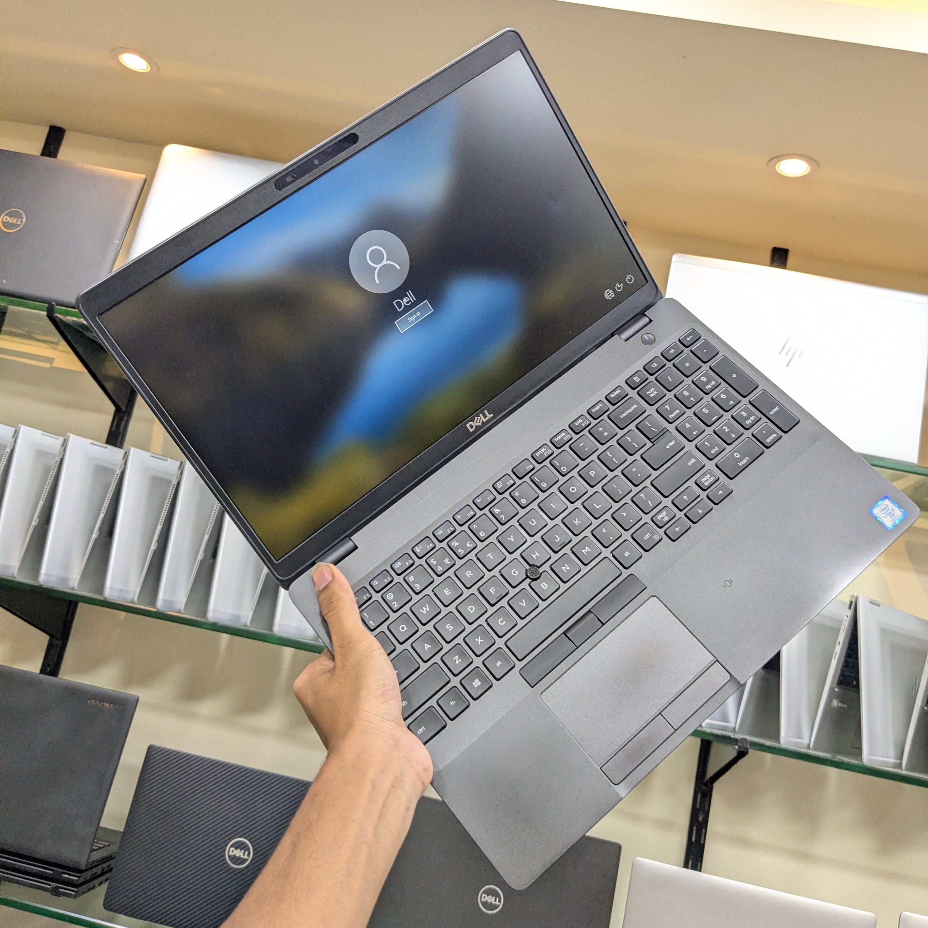 Dell Precision 3541 i7 laptop Pakistan