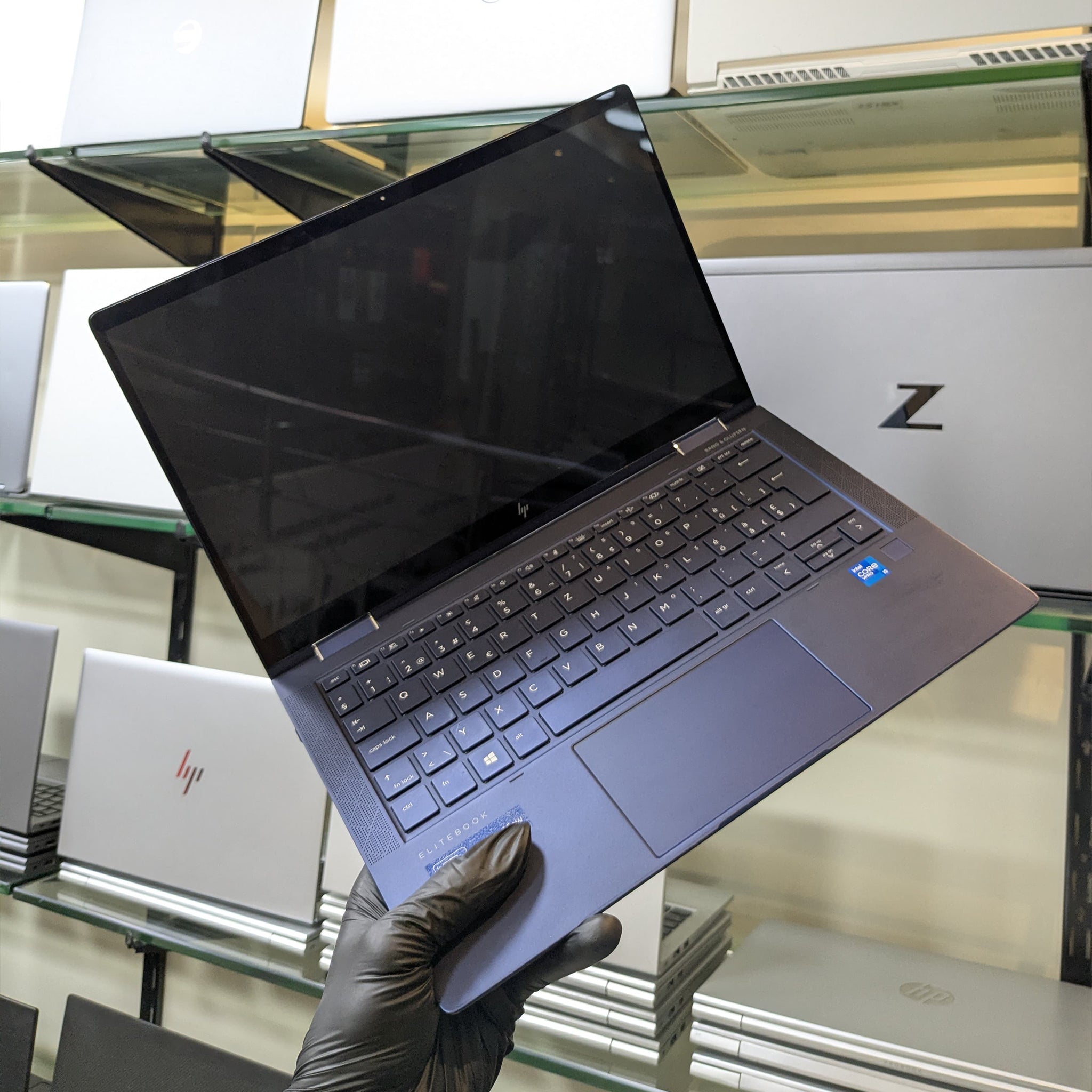 HP Dragonfly G2 i5 11th Gen 16GB 512GB laptop Pakistan