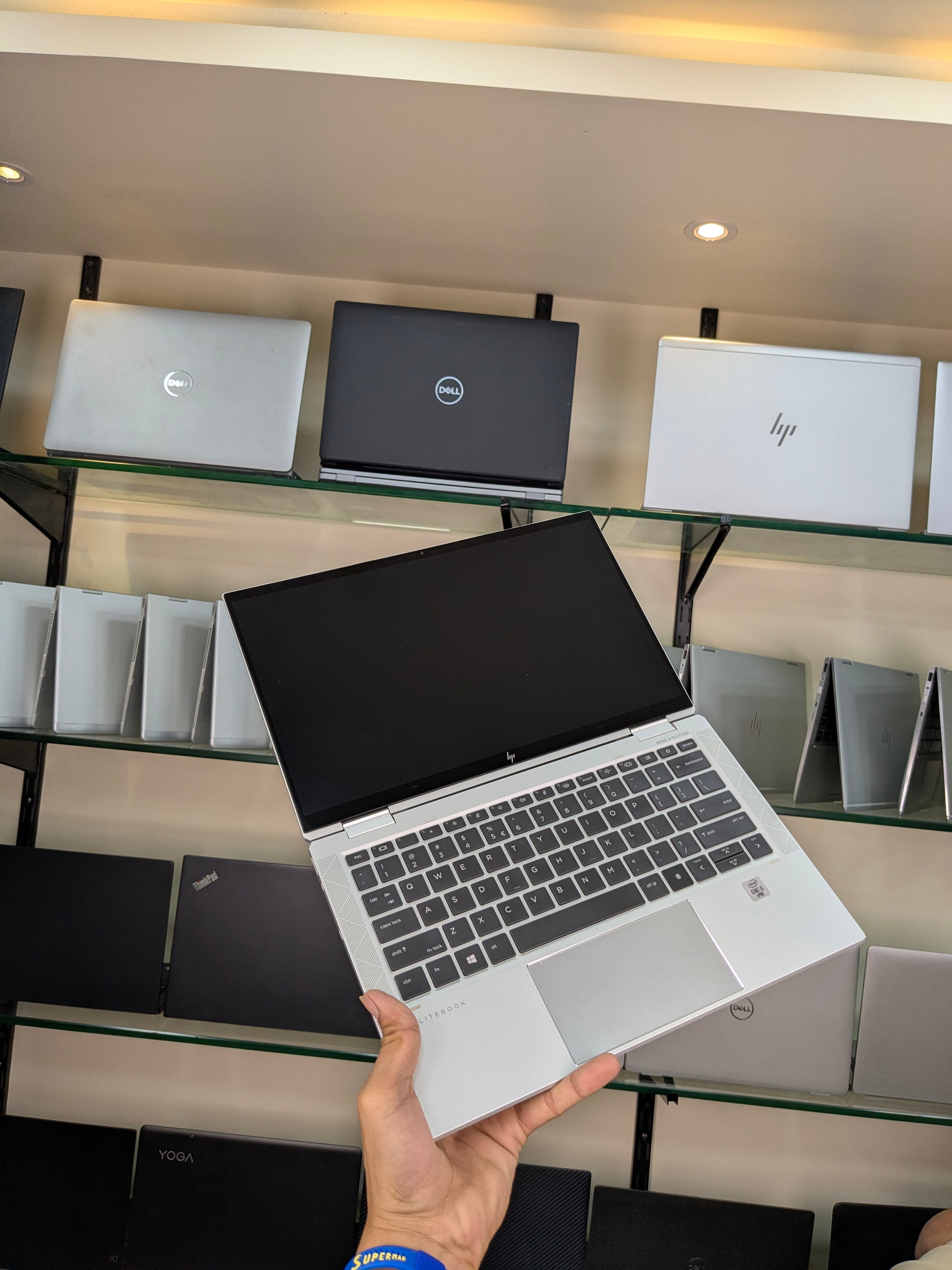 HP x360 1030 G7 touchscreen Pakistan
