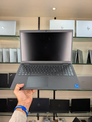 Dell Latitude 3520 | Core i5 11th Generation | 16GB RAM | 512GB SSD | 15.6 HD Display
