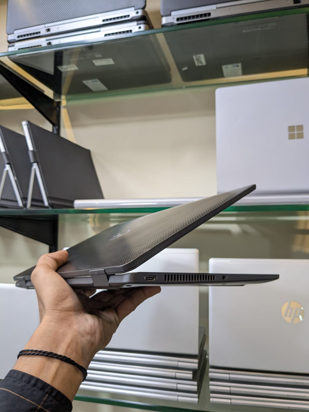 Dell Latitude 7420 | i7 11th Gen |touch x360| 16GB RAM | 256GB SSD  | Used Pakistan