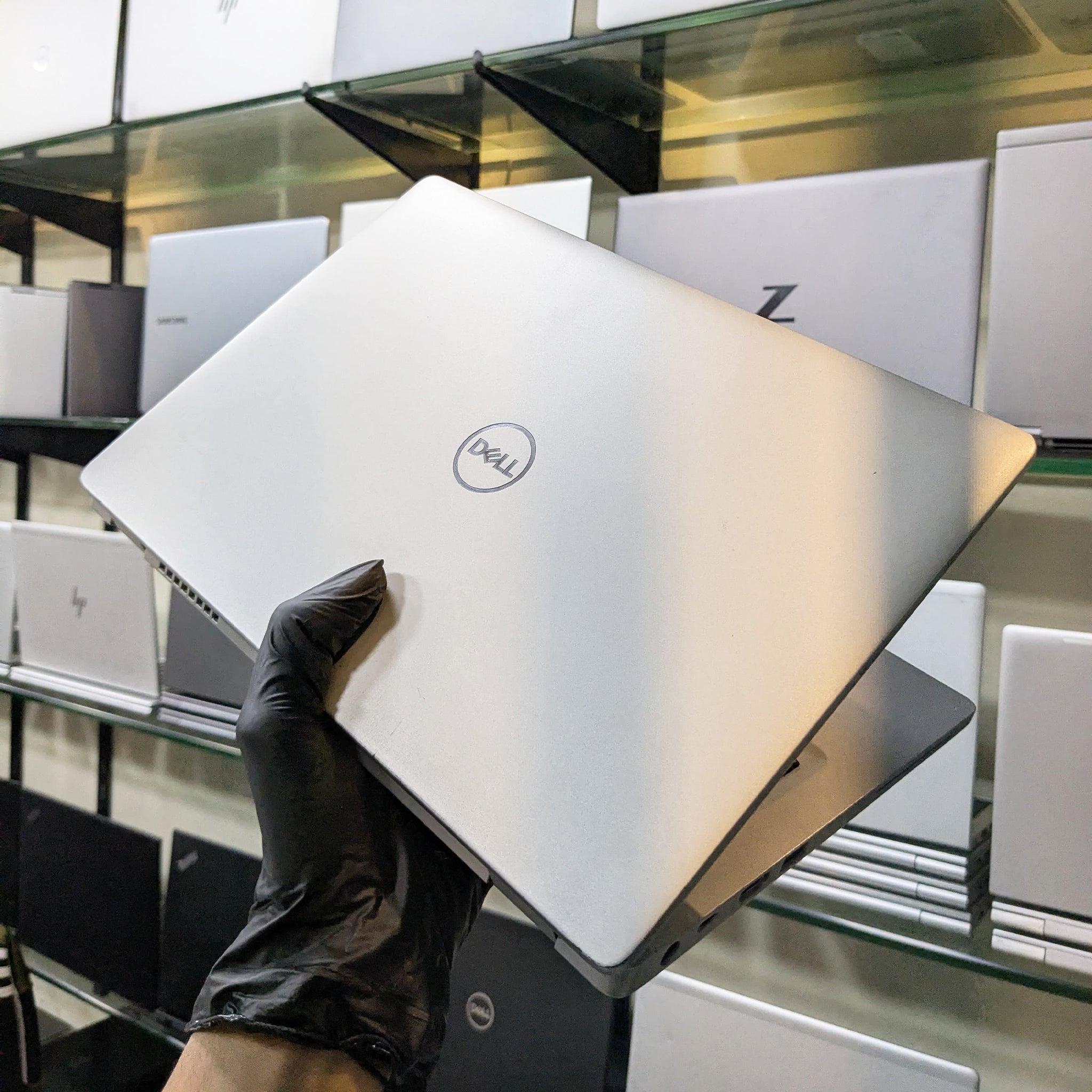 Dell Latitude 5310 | Intel Core i5-10210U 10th Gen 1.6GHz | 8GB DDR4 | 256GB NVMe SSD | 13.3" HD Anti-Glare Display | Backlit Keyboard | Wi-Fi 6 | Used Business Laptop Pakistan