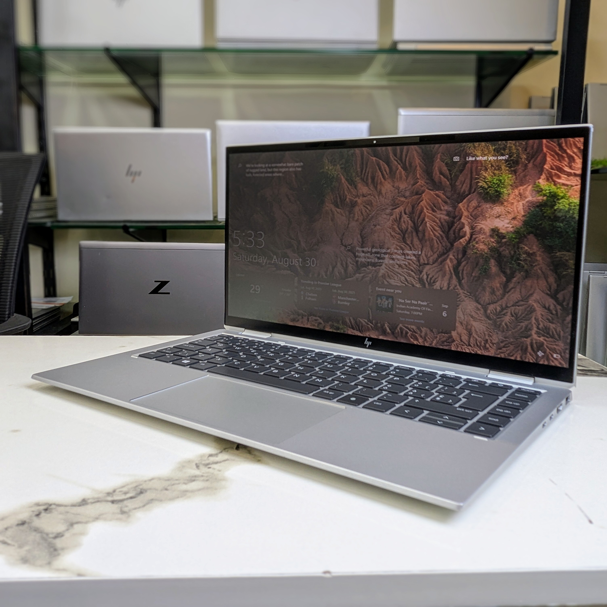 HP EliteBook x360 1040 G5 | Intel Core i5-8250U 8th Gen 1.6GHz | 16GB DDR4 | 256GB NVMe SSD | 14" FHD IPS Touchscreen | 360° Convertible | Used Business Ultrabook Pakistan