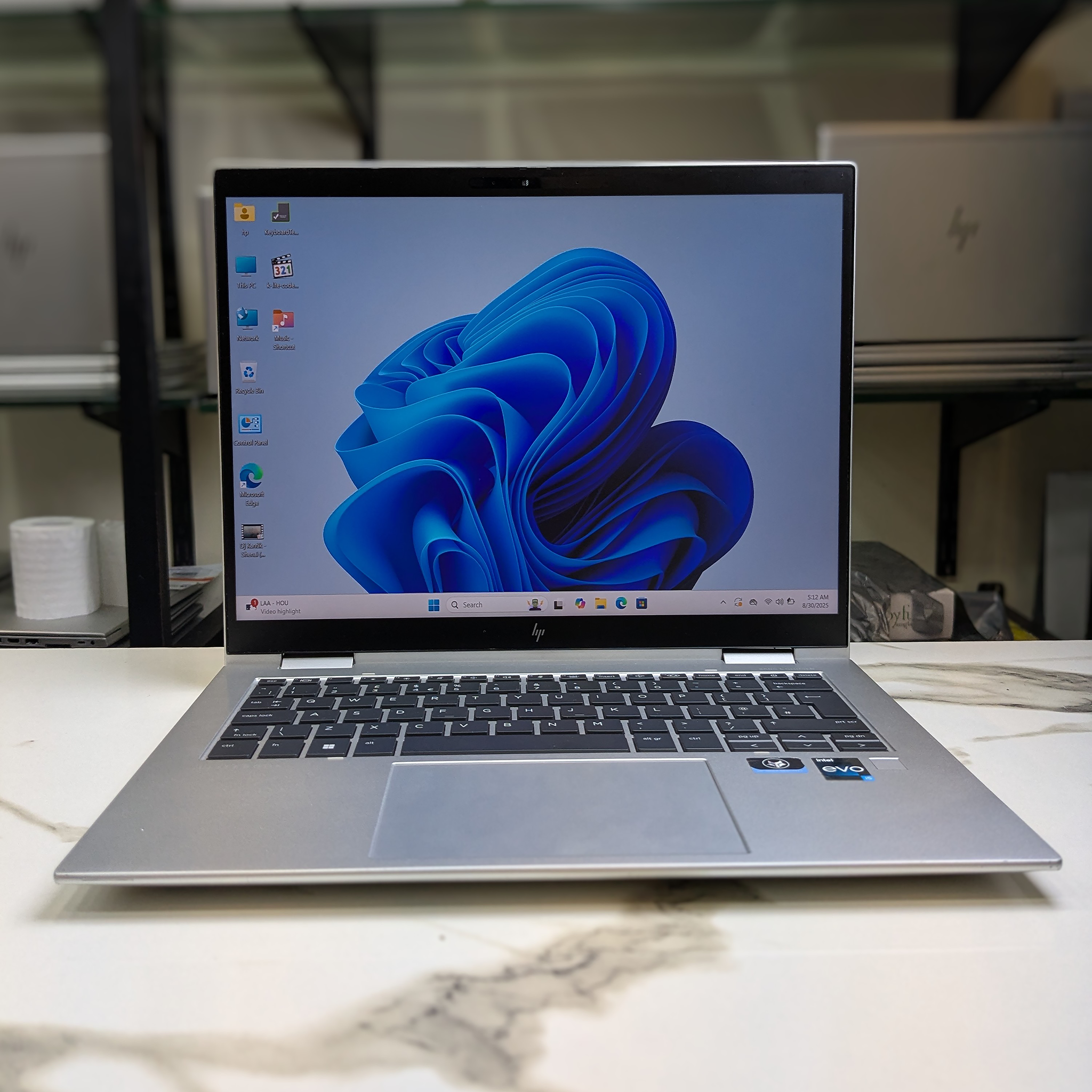 HP EliteBook 1040 G9 | Intel Core i5-1235U 12th Gen | 16GB DDR5 4800MHz | 512GB NVMe SSD | 14" WUXGA IPS | Thunderbolt 4 | Used Business Laptop Pakistan