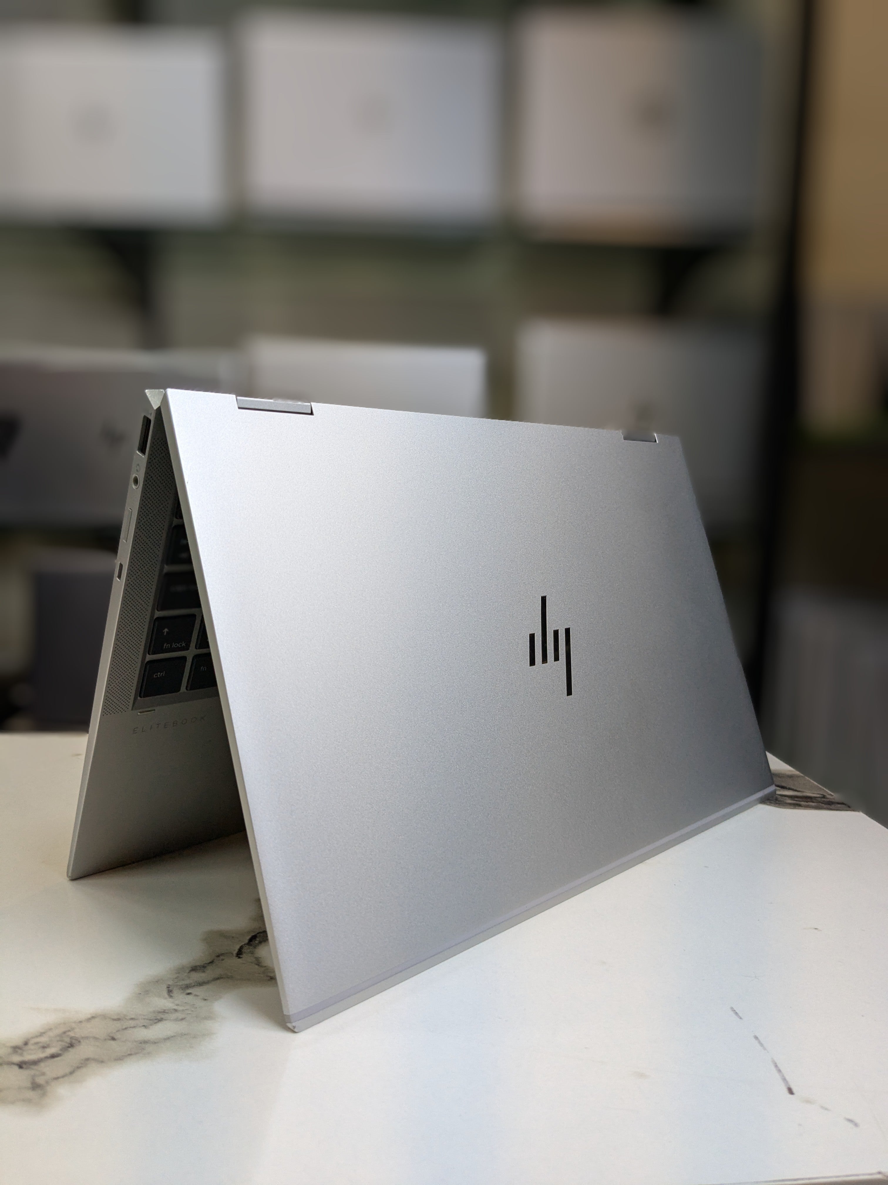 HP EliteBook 845 G8 | AMD Ryzen 5 PRO 5650U 6-Core 2.30GHz | 16GB DDR4 | 512GB NVMe SSD | 14" FHD IPS Anti-Glare 400 nits | Wi-Fi 6 | Used Business Laptop Pakistan